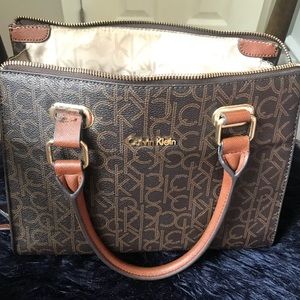 Well loved Calvin Klein structured bag